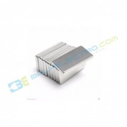 Jual Magnet Neodynium Kotak 20X5X2 mm di Denpasar Bali