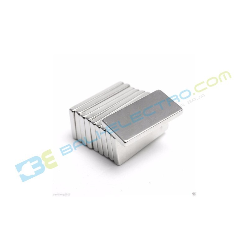 Jual Magnet Neodynium Kotak 12X12X3 mm di Denpasar Bali
