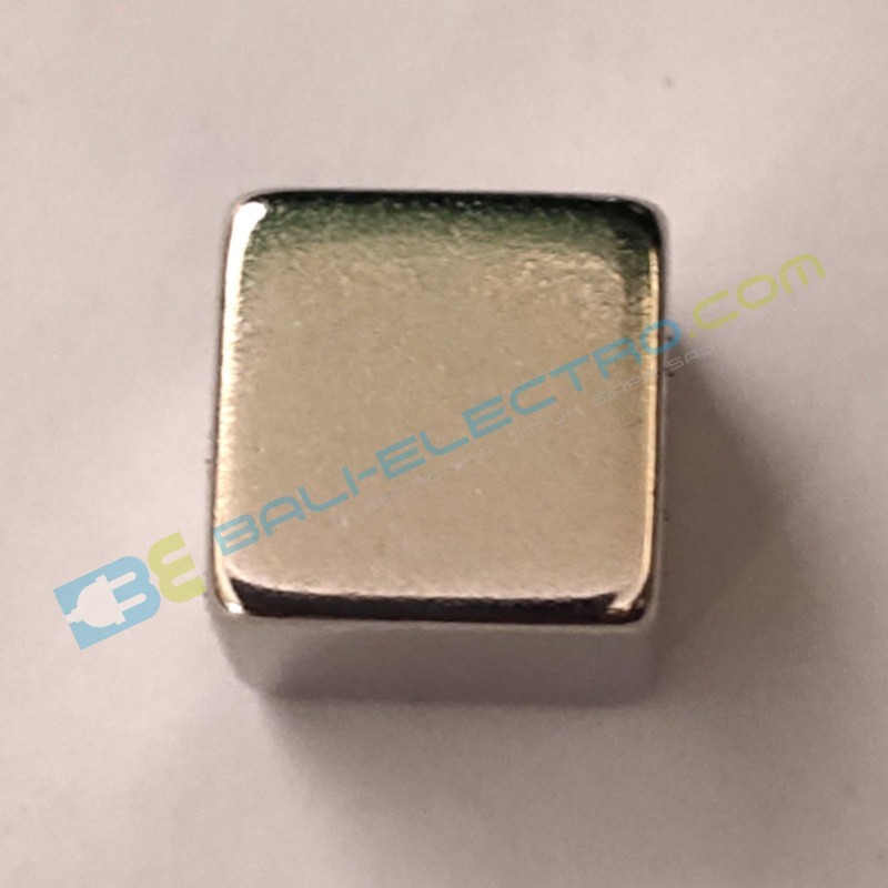 Jual Magnet Neodymium Kotak 10x10x10mm di Denpasar Bali