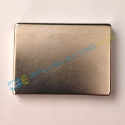 Jual Magnet Neodymium Kotak 40x30x5mm di Denpasar Bali