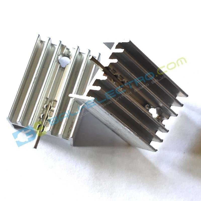 Jual Heatsink 21x15x10mm (TO-220) – Putih di Denpasar Bali
